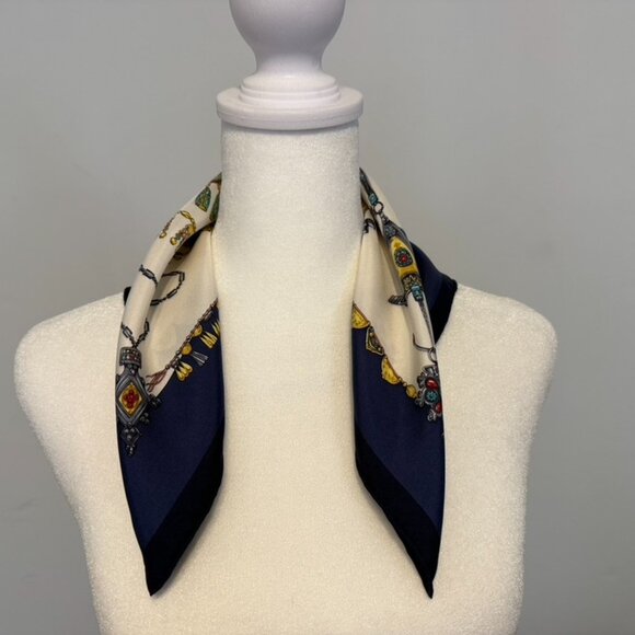 Authentic Hermès “Parures des Sables" Silk Scarf - Picture 8 of 12